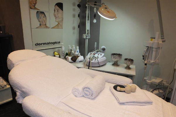 Bild 1 von The Beauty House
